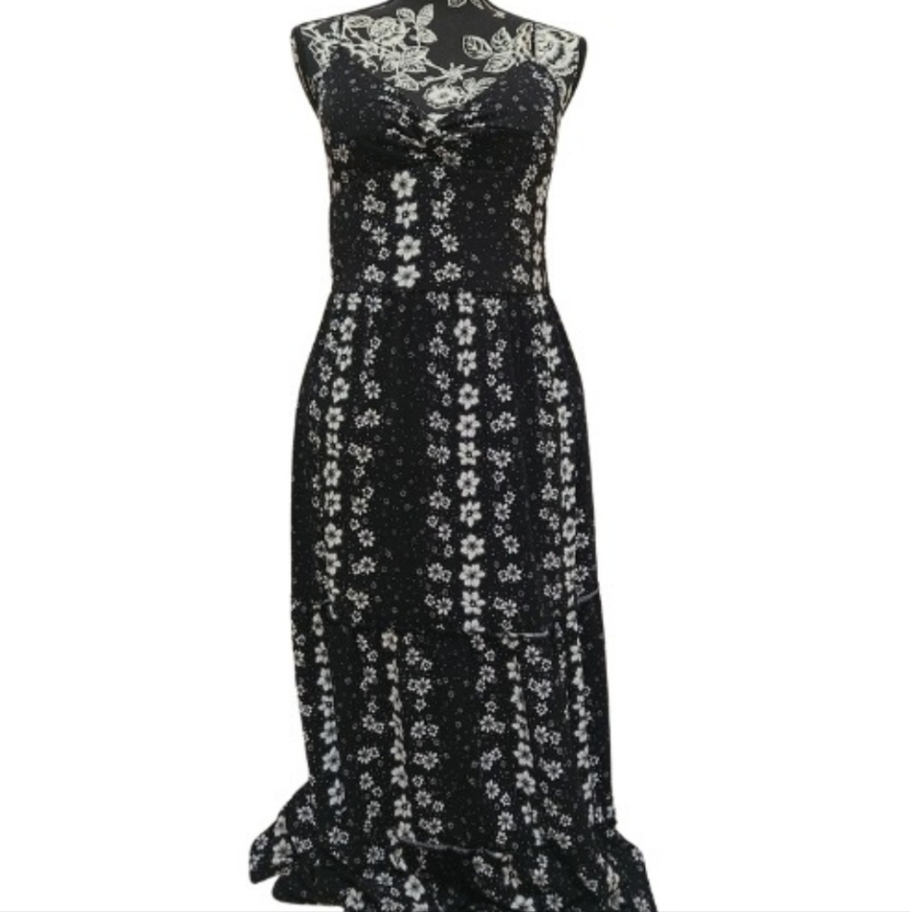 No Boundaries Black and White Floral Maxi Dress
